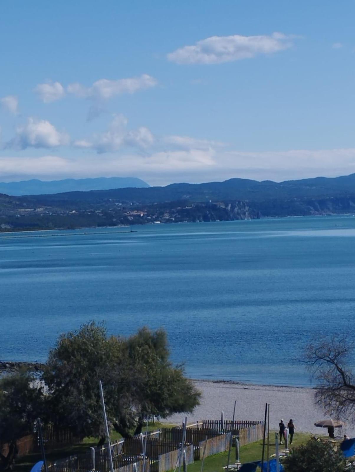 Appartamento Luxury Vista Mare Per 6 Persone A Marina Julia Buitenkant foto